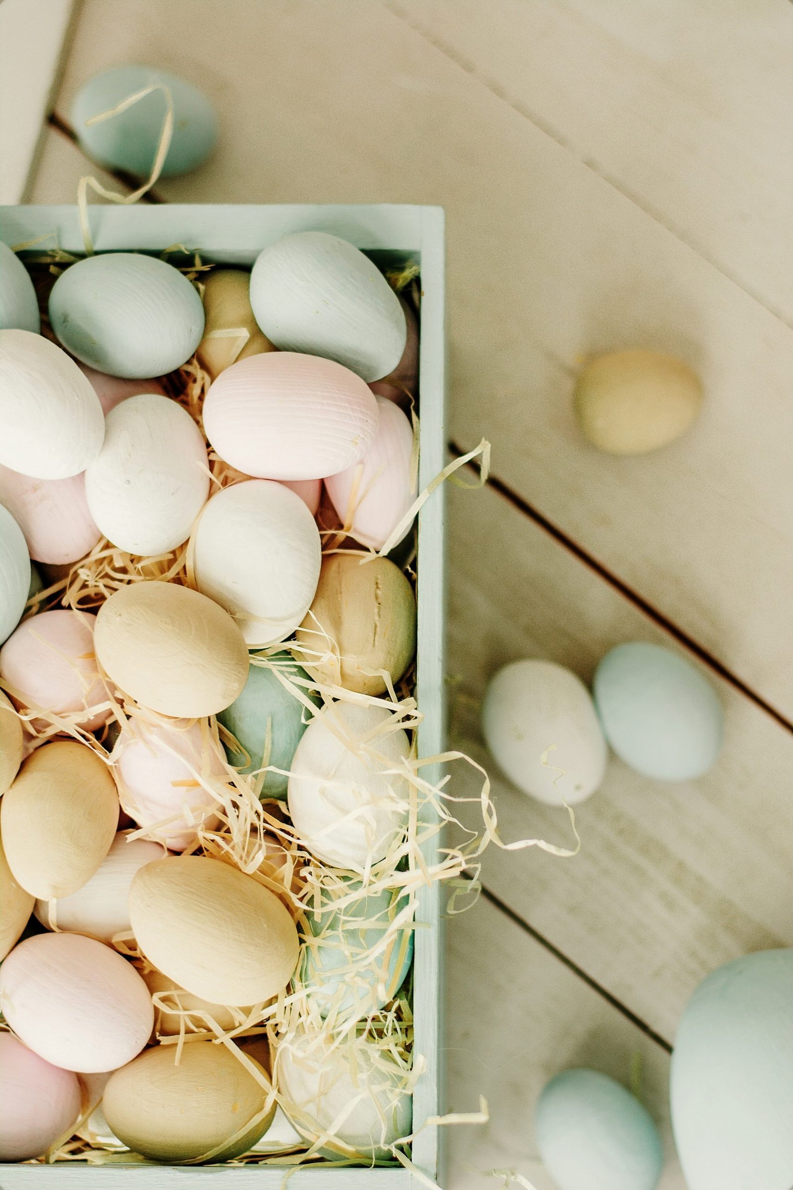 How to Create a Personalized Easter Gift Box Instead of a Basket
